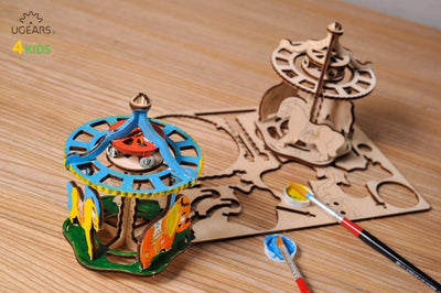 UGEARS: MERRY-GO-ROUND